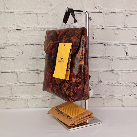 'PATRICIA NASH' 'VATONI'  BAG CONVERTIBLE LEATHER BACKPACK - Picture 4 of 16